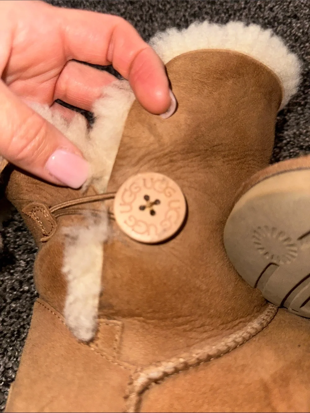 UGG Classic Shearling-Lined Slip-On Boots - Chestnut size 8 Winter Warm
